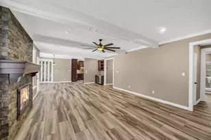 2411 Oaks Forks Dr, Houston, TX 77339 - Photo 9
