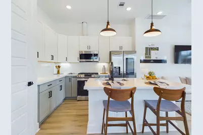 3004 Jensen Springs Lane, Houston, TX 77026 - Photo 9