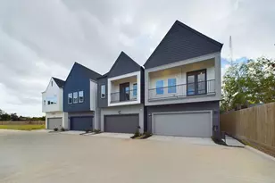 3004 Jensen Spgs Ln, Houston, TX 77026 - Photo 33