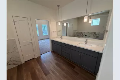 879 Rachel St Rachel Street #E, Houston, TX 77091 - Photo 25