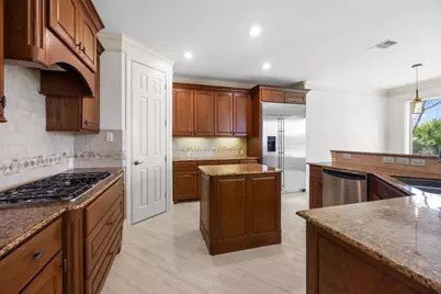 11435 Legend Manor Drive, Houston, TX 77082 - Photo 17