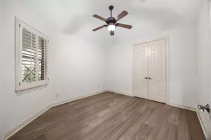 11435 Legend Manor Dr, Houston, TX 77082 - Photo 9
