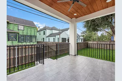 811 Woodstock Street, Bellaire, TX 77401 - Photo 41