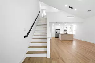 1307 Bayou St, Houston, TX 77020 - Photo 15