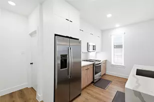 1307 Bayou St, Houston, TX 77020 - Photo 7