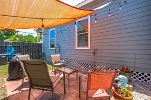 2912 Ave N 1/2, Galveston, TX 77550 - Photo 27
