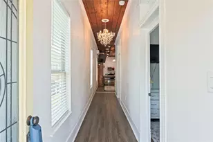 2912 Ave N 1/2, Galveston, TX 77550 - Photo 5
