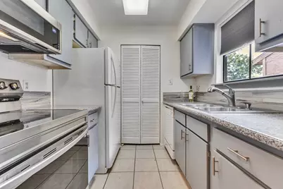 5000 Milwee Street #47, Houston, TX 77092 - Photo 9