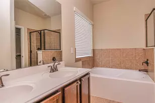 19631 Green Oasis Ct, Katy, TX 77449 - Photo 11
