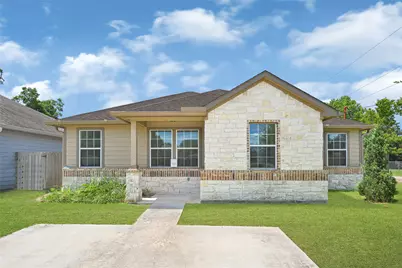 501 11th Street, South Houston, TX 77587 - Photo 1