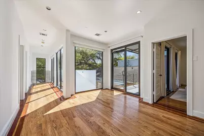 427 W 27th Street, Houston, TX 77008 - Photo 13