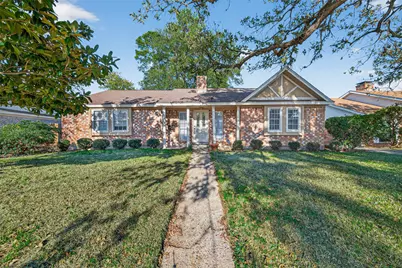 6038 Greenmont Drive, Houston, TX 77092 - Photo 1