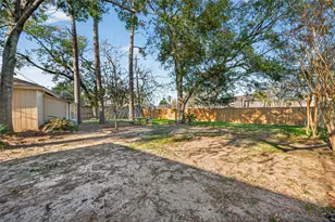 6038 Greenmont Dr, Houston, TX 77092 - Photo 33