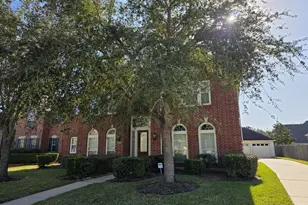 7006 Paxton Ct, Sugar Land, TX 77479 - Photo 3