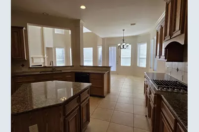 7006 Paxton Court, Sugar Land, TX 77479 - Photo 9