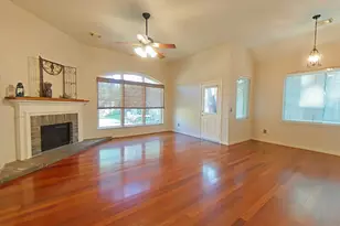 42 Tranquil Glade Pl, The Woodlands, TX 77381 - Photo 13