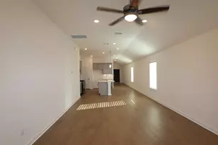 30914 Newcomb Lndg Ln, Waller, TX 77484 - Photo 13