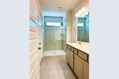 805 Apple Blossom Drive, La Marque, TX 77568 - Photo 13