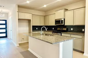 805 Apple Blossom Dr, La Marque, TX 77568 - Photo 5