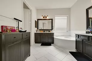 4723 Abercorn St, Rosharon, TX 77583 - Photo 3