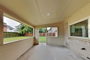 10015 Rippling Fields Dr, Houston, TX 77064 - Photo 21