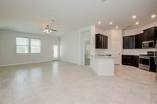 2425 Temple Crag Dr, Rosharon, TX 77583 - Photo 11