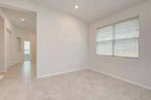 2425 Temple Crag Dr, Rosharon, TX 77583 - Photo 9
