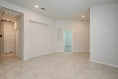 2425 Temple Crag Drive, Rosharon, TX 77583 - Photo 5