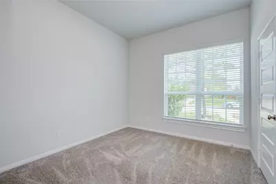 2425 Temple Crag Drive, Rosharon, TX 77583 - Photo 25