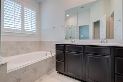 2425 Temple Crag Drive, Rosharon, TX 77583 - Photo 17