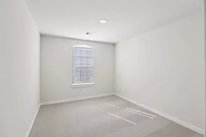 5213 Redbud Valley Drive, Pearland, TX 77584 - Photo 17