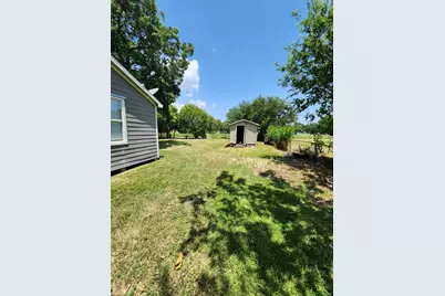 112 1st Avenue N, Texas City, TX 77590 - Photo 11