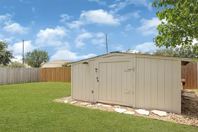 1807 Strongs Court, Katy, TX 77449 - Photo 23
