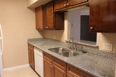 16111 Aspenglenn Drive #1001, Houston, TX 77084 - Photo 7