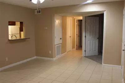 16111 Aspenglenn Drive #1001, Houston, TX 77084 - Photo 9