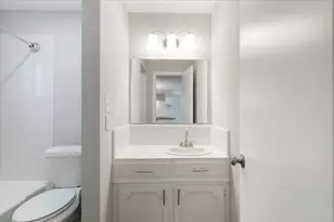 1016 E 7th St, Houston, TX 77009 - Photo 7
