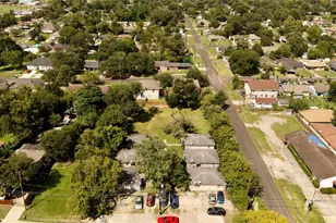 4753 Mallow St, Houston, TX 77033 - Photo 7