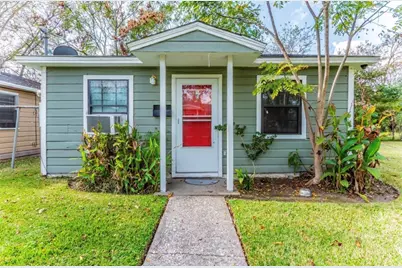 4753 Mallow Street, Houston, TX 77033 - Photo 13