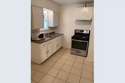 4753 Mallow Street, Houston, TX 77033 - Photo 25