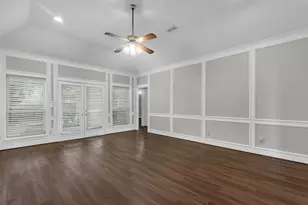 4420 Alamance St, Baytown, TX 77521 - Photo 9