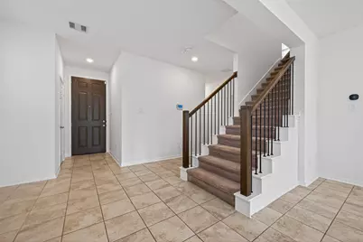 611 Ash Mill Drive, Houston, TX 77090 - Photo 5