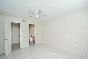 9700 Leawood Blvd, Houston, TX 77099 - Photo 25