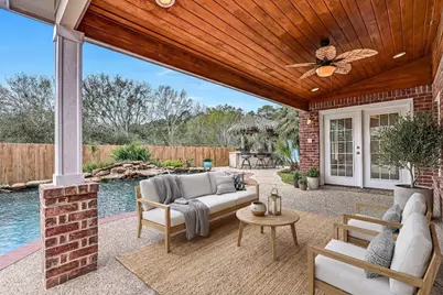 18 Falling Leaf Court, Friendswood, TX 77546 - Photo 35