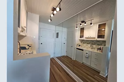 415 E Beach Drive #804, Galveston, TX 77550 - Photo 23