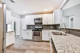 3102 Stacy Ln, Deer Park, TX 77536 - Photo 5