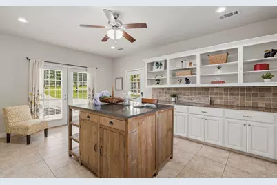 13907 Jbk Memorial Drive, Willis, TX 77318 - Photo 13