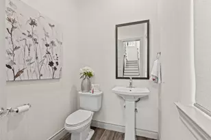 10909 Upland Retreat Dr, Houston, TX 77043 - Photo 13