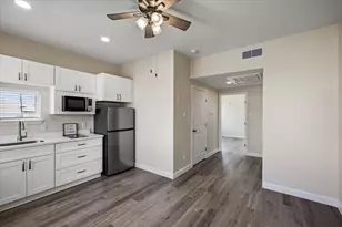 1703 Biovu Dr, Galveston, TX 77551 - Photo 39