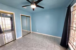 943 W Nelda Rd, Houston, TX 77088 - Photo 9