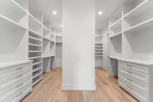 316 W 30th St, Houston, TX 77018 - Photo 13